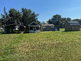 127 South 2nd Avenue, Ashton SD