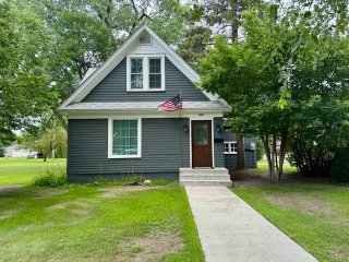 1202 East 1st Street, Redfield SD