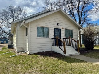 932 East 3rd Street, Redfield SD