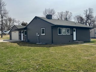 1401 S Main Street, Redfield SD